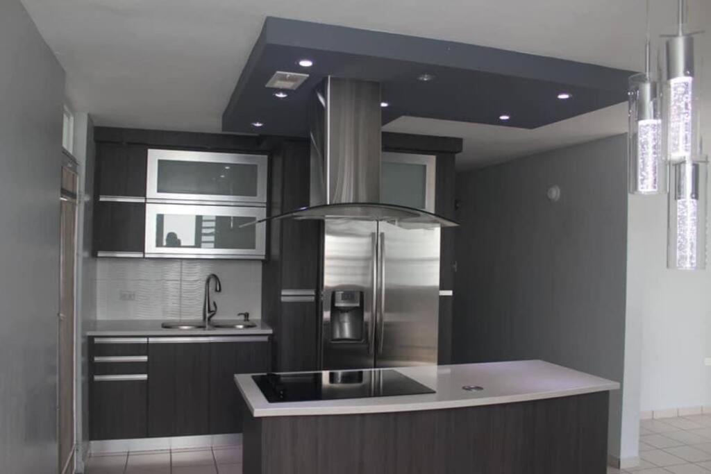 Casita Aguadilla Luxury Home المظهر الخارجي الصورة