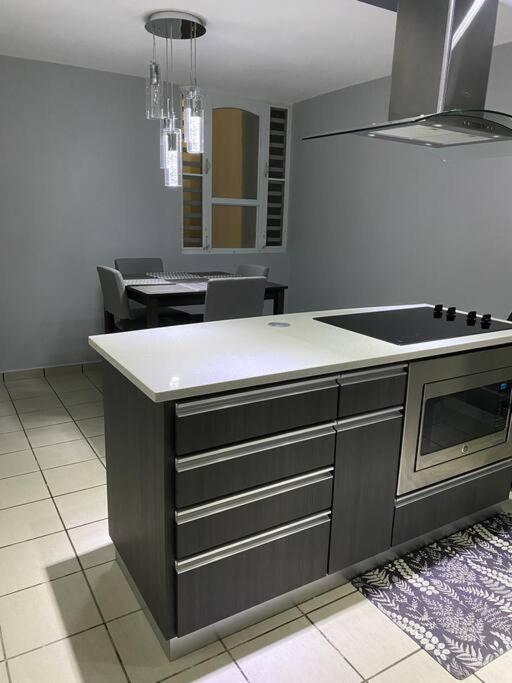 Casita Aguadilla Luxury Home المظهر الخارجي الصورة